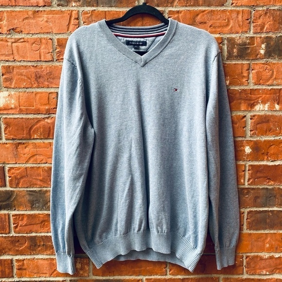 Tommy Hilfiger Mens XL Light Blue Vneck Pullover Sweater - Picture 1 of 9